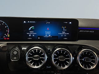 Mercedes-Benz AMG A 35 4MATIC Sedan AMG Pano/Kamera/Burmester/SoV/1Ägare – bild 15
