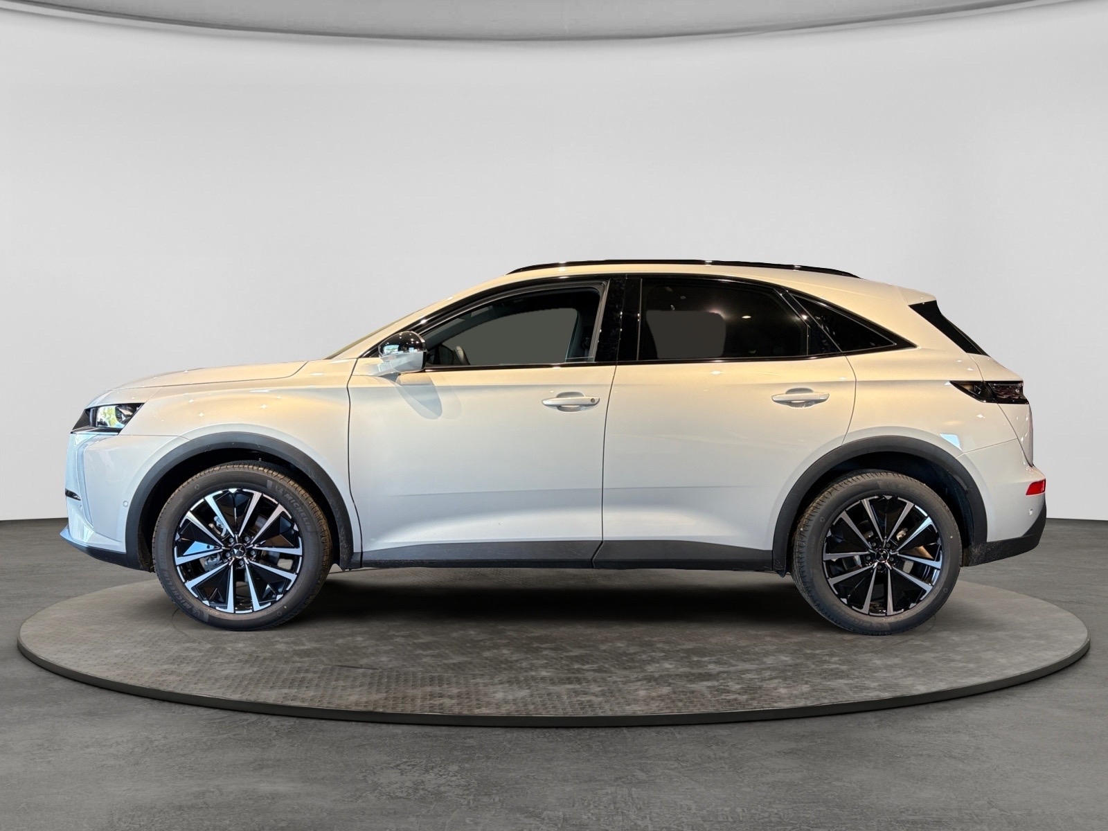 DS 7 Pallas BlueHDi 130 AUT 2025, bild 2/37