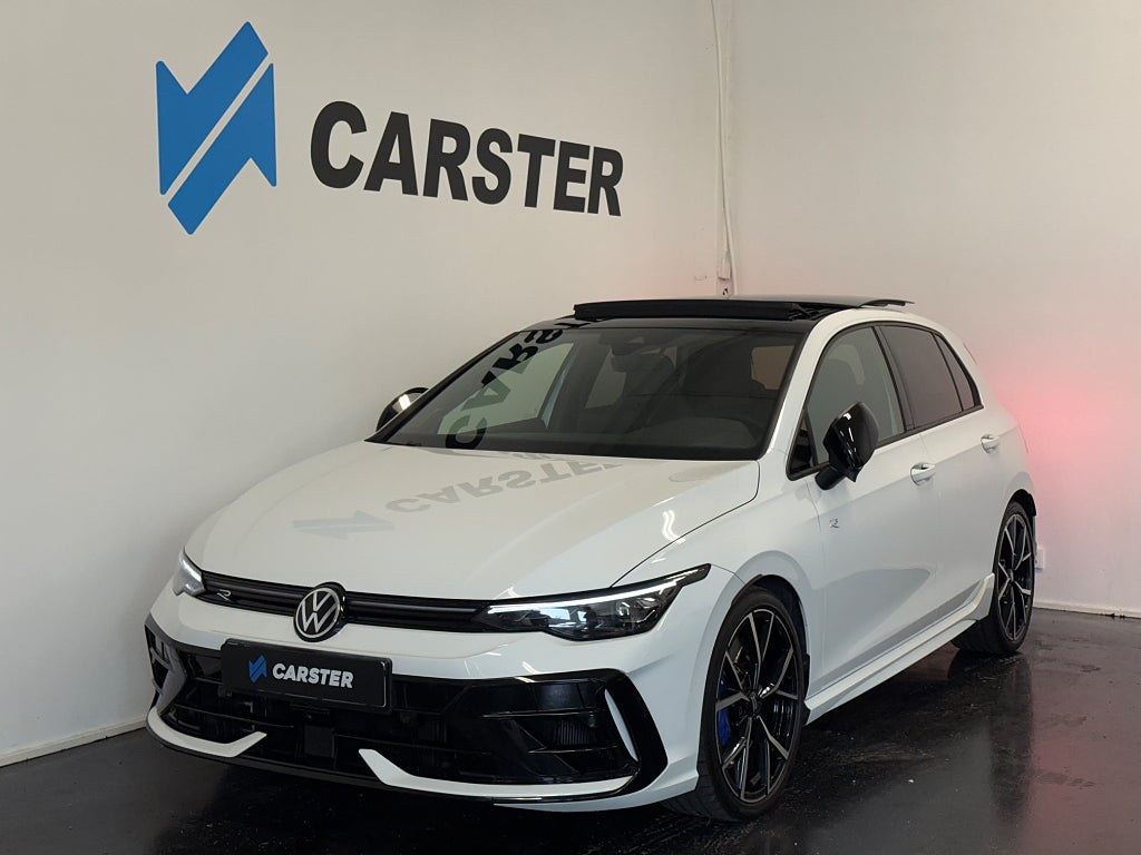 Volkswagen Golf R 333 hk / Akrapovic / Pano / Se spec