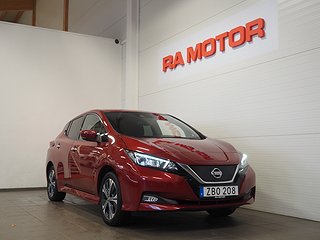 Halvkombi Nissan Leaf 1 av 21