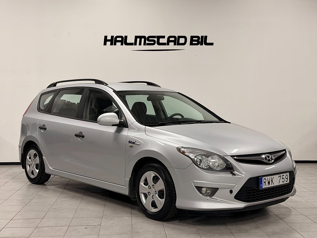 Hyundai i30 cw 1.6 CRDi Select Nyservad Nybesiktad 