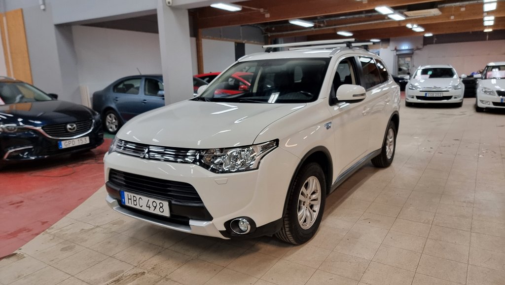 Mitsubishi Outlander PHEV CVT Business Euro 6