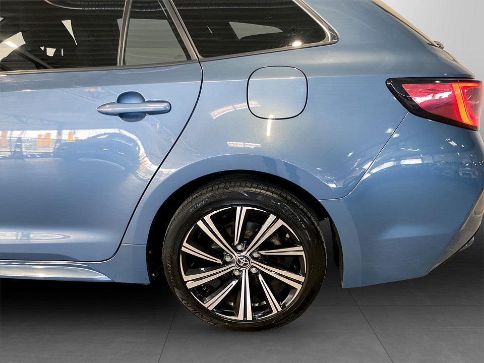 Bild på Toyota Corolla Touring Sports STYLE e-CVT Hybrid 122hk Aut B-KAMERA