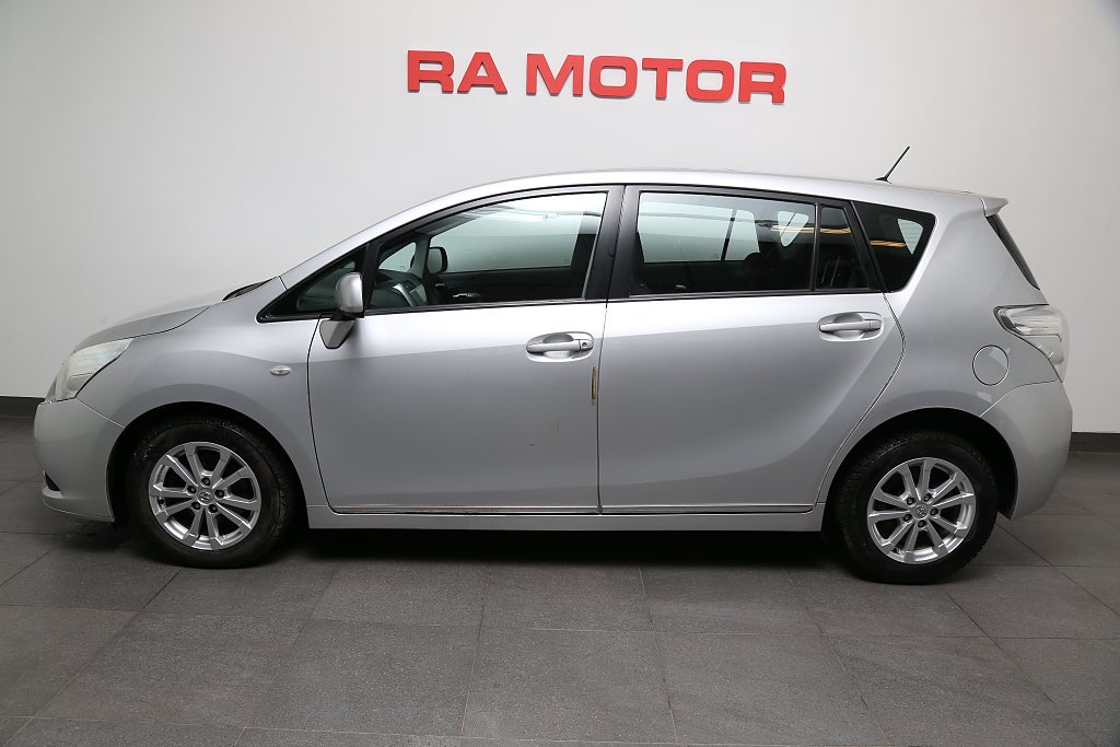 Toyota Verso 1,8 147hk Business Aut Panorama Motorv 7-Sits 2010