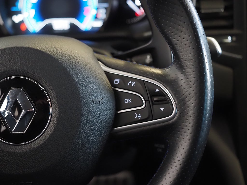 Renault Mégane GT Sport 1.6 TCe 205hk Kamera Navi Bose HUD