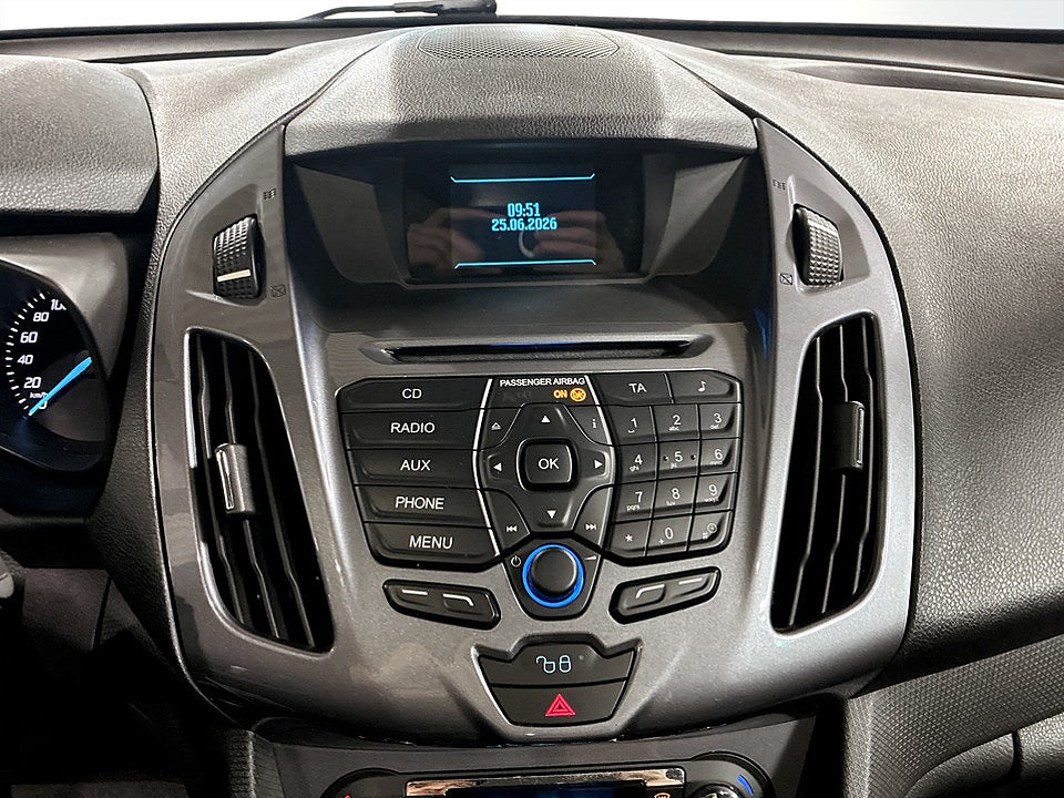 Bild på Ford Grand Tourneo Connect 1.5 TDCi 120hk Aut P-SENSORER