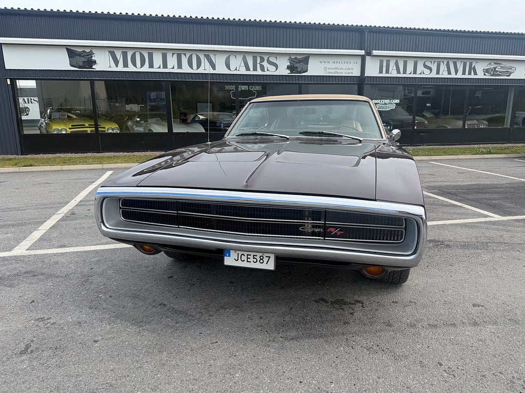 Dodge Charger 500 V8