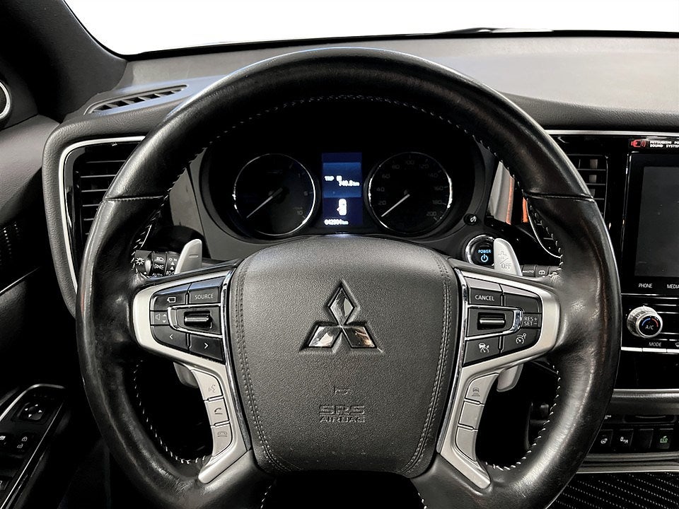 Bild på Mitsubishi Outlander S-Edition PHEV CVT 224hk Aut AWD - B-KAMERA, DRAG