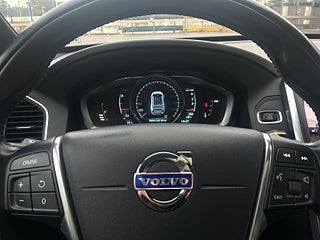Volvo XC60 D4 AWD Summum/Drag/SoV/MoK/Pano/Psens/Skinn/Nav – bild 19