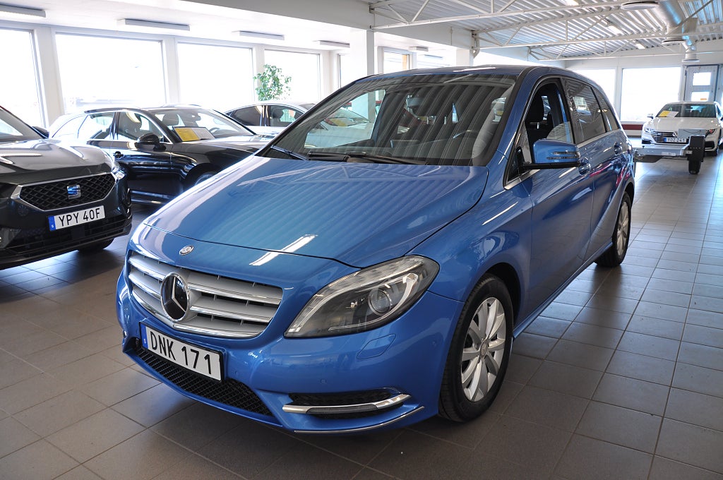 Mercedes-Benz B 2013 - miniatyr 4