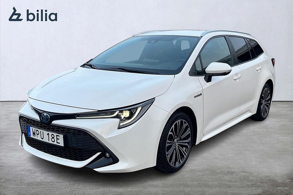 Toyota Corolla Touring Sports Hybrid 1,8 Elhybrid Style Motorvärmare Approved U