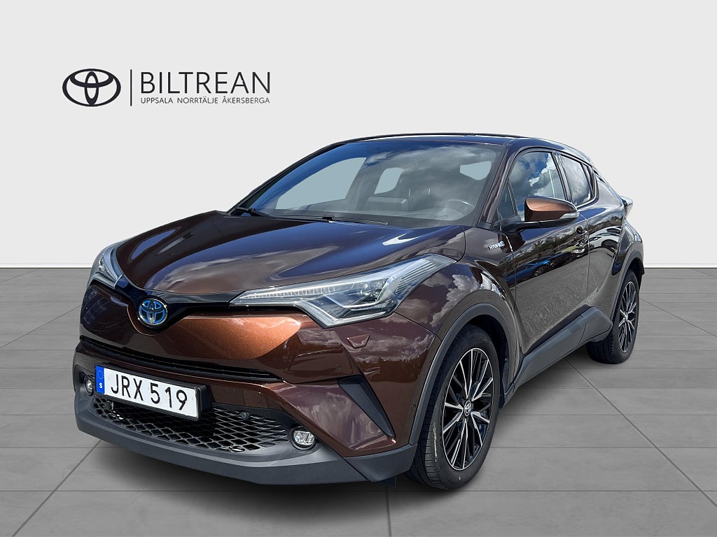 Toyota C-HR 1,8 Hybrid Executive Skinn JBL Motorvärmare Vinterhjul