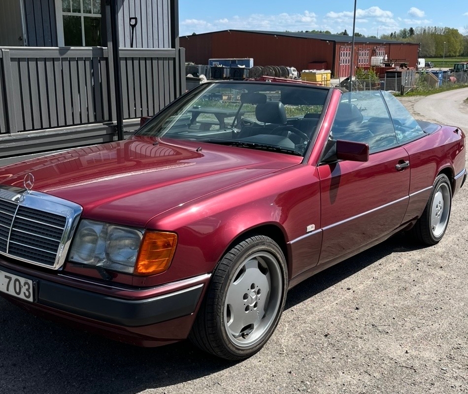 Mercedes-Benz 300 1992, bild 4/39