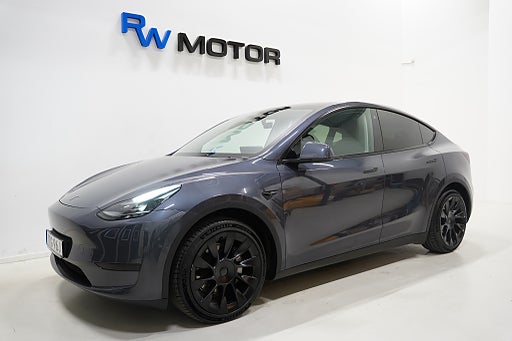 Tesla Model Y 299hk Dragkrok / Värmepump / En ägare / 20" / Sv.såld