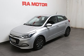 Halvkombi Hyundai i20 1 av 20