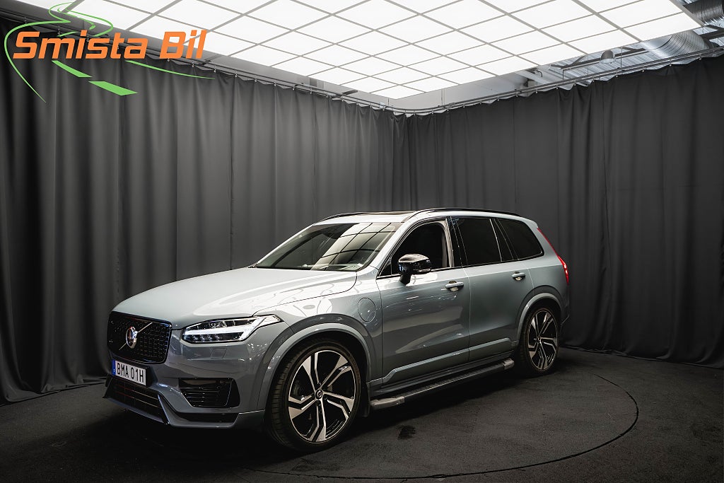 Volvo XC90 Recharge T8 AWD R-Design 7-sits B&W PANO LUFT 22'' MOMS