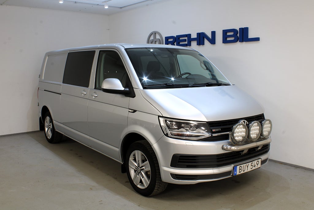 Volkswagen Transporter Kombi T32 2.0 TDI 4Motion L2