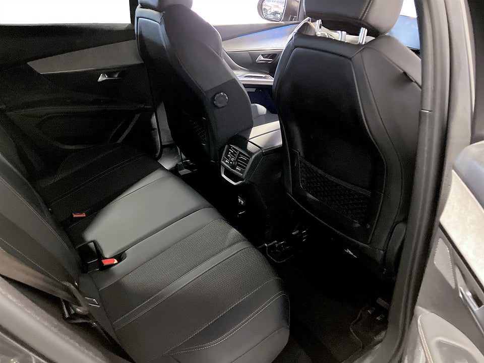 Bild på Peugeot 3008 GT 1.2 PT 130hk Aut B-KAMERA CARPLAY