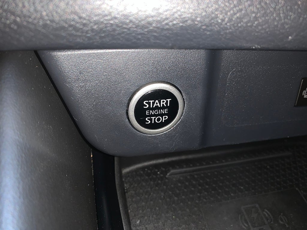 Nissan Qashqai 1.3| TEKNA DESIGN | Pano | 360 | Navi |MOMS 2023