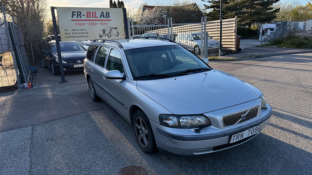 Volvo V70 2.4 Euro 4 Ny- Besiktigas 0% Ränta Dragkrok