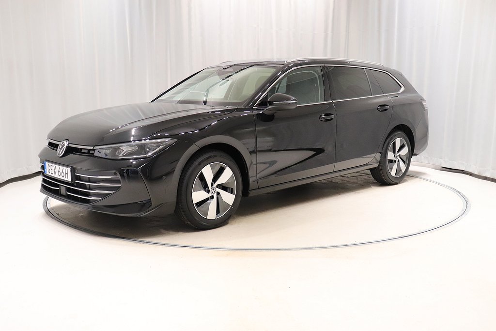 Volkswagen Passat eTSI 150Hk Nya Mod. Drag Värmare LED-Matrix