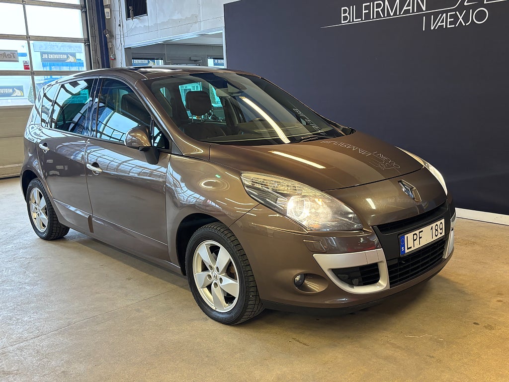 Renault Scénic 1.6 Panorama /Navi /PDC /Mycket gott skick