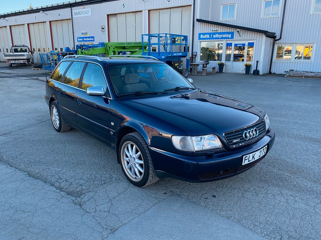 Audi A6 Avant 2.6 V6 quattro