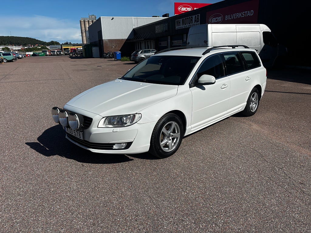 Volvo V70 D4 AWD Geartronic Momentum Euro 5 Drag