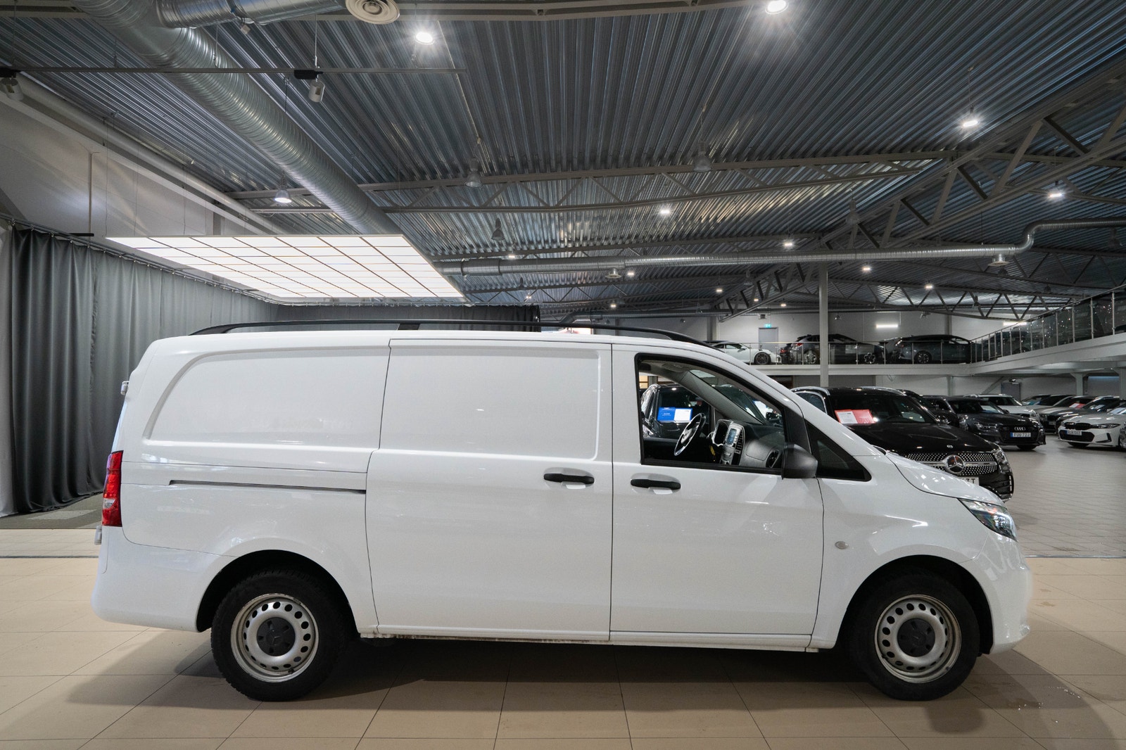 Mercedes-Benz Vito 116 CDI LÅNG L2 D-VÄRMARE KAMERA DRAG MOMS 1-ÄGARE 2023 - miniatyr 5