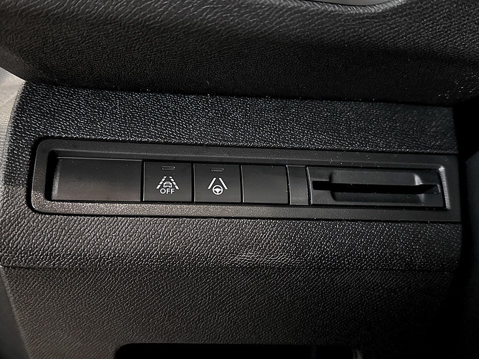 Bild på Peugeot 5008 GT 1.2 PT 130hk Aut - 7-SITS,B-KAMERA,NAV