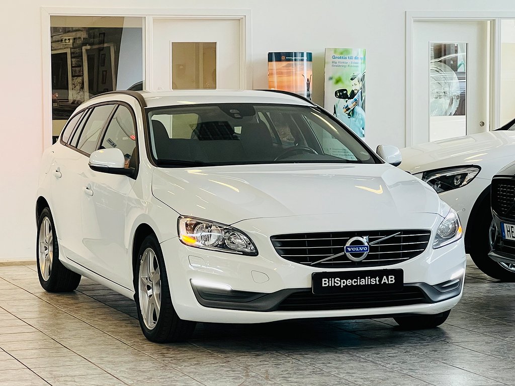 Volvo V60 D2 Kinetic NY-BES NY-Kamrem&Service 115hk Drag