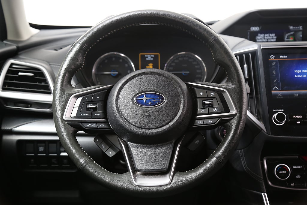 Subaru Forester 2,0i e-Boxer XFuel Active AWD Aut Extraljus Motor-v 2024