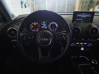 Halvkombi Audi A3 12 av 20