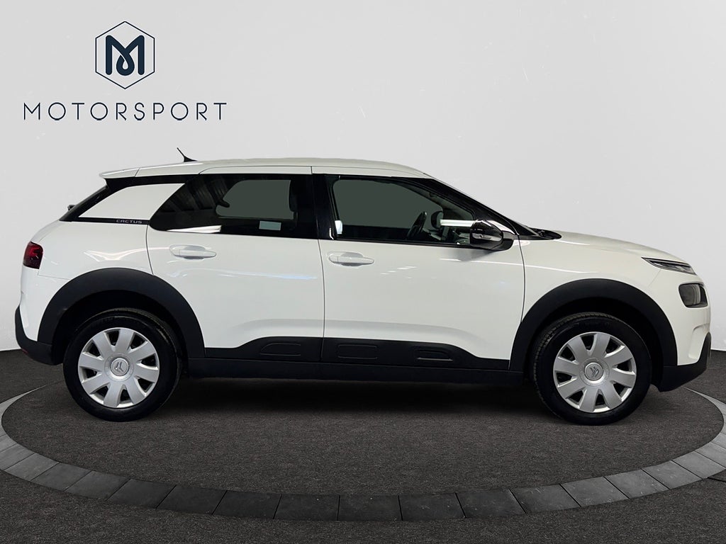Citroën C4 Cactus 1.2 PT Feel 110hk Farthållare Låga mil Apple Carplay bild 9
