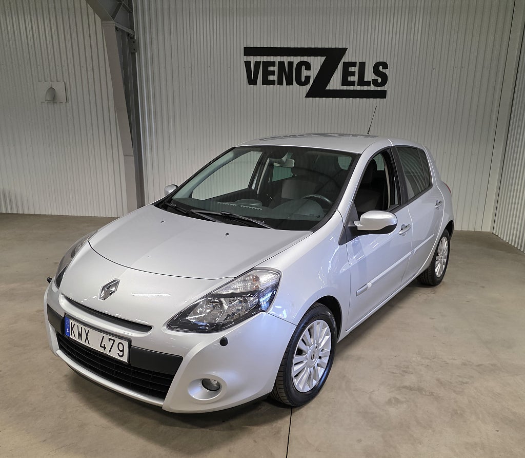 Renault Clio 5-dörrars Halvkombi 1.2 Kamrem bytt