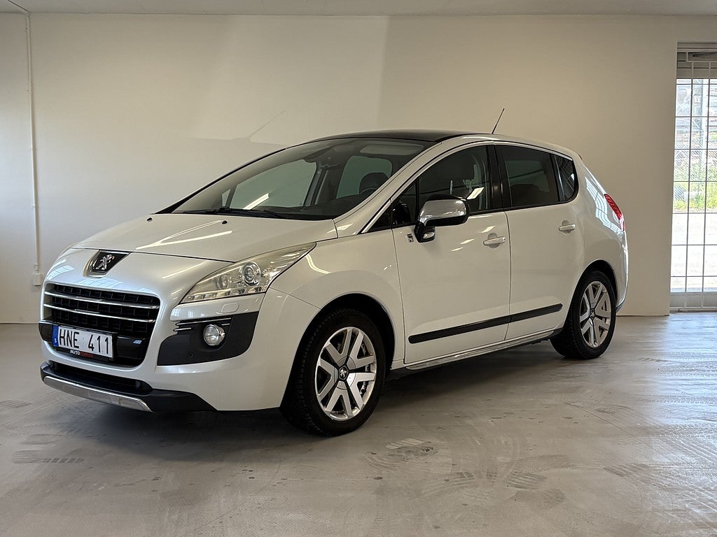Peugeot 3008 2.0 Hybrid4 EGS / Panorama / Navi / HUD / 200hk