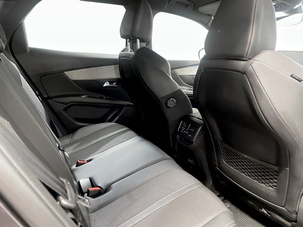 Bild på Peugeot 3008 GT 1.2 PT 130hk Aut - B-KAMERA, CARPLAY