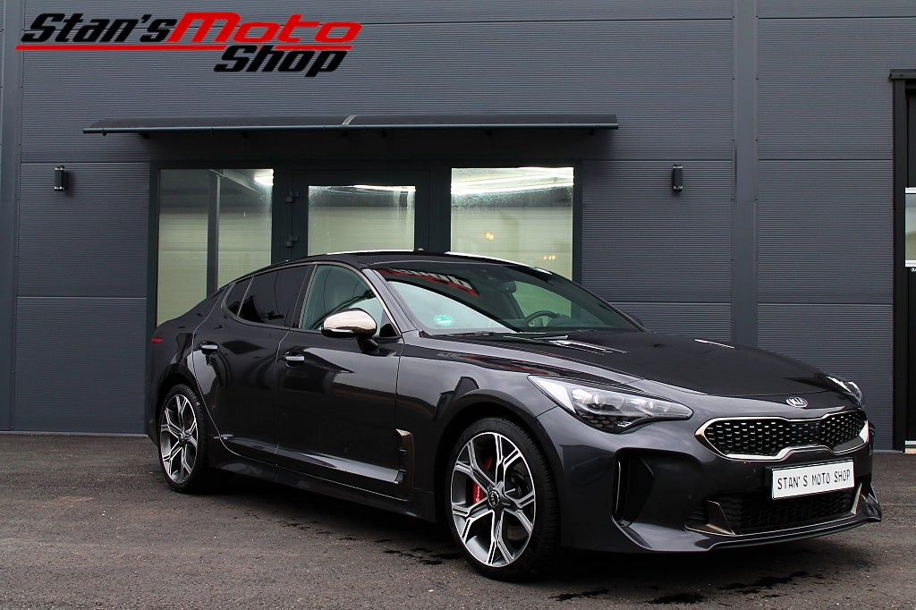 Kia Stinger GT AWD 3.3 V6 T-GDI AWD 360 Kamera Harman Kardon