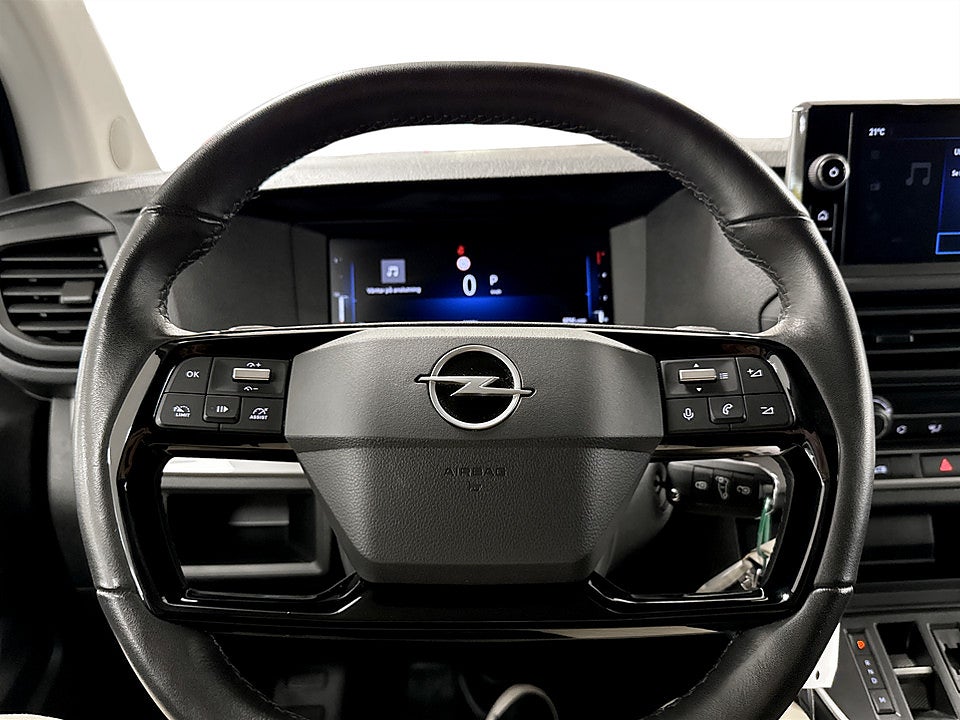 Bild på Opel Vivaro Van Long 2.0 BlueHDi 180hk Aut L3 B-KAMERA WEBASTO