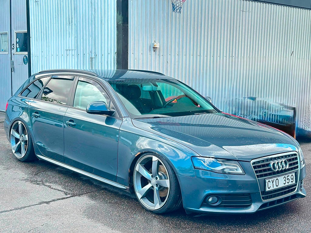 Audi A4 Avant 2.0 TDI 8steg Automat RS 19" Rotor Fälgar Coils