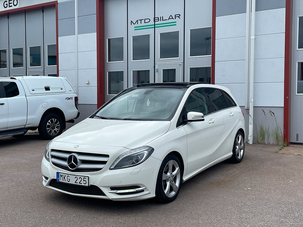 Mercedes-Benz B 200 CDI BlueEFFICIENCY 7G-DCT Sport Panorama