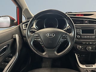 Kia Ceed cee’d1.4CVVT S&V-Hjul/Mvärm/Psens/Farthållare/Bluetooth – bild 9