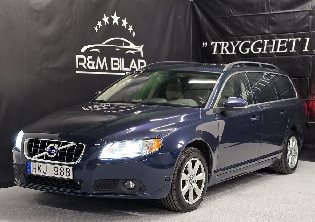 Volvo V70 ,180HK, Drag, Ny Kamrem/Serv, PDC, Få-ägare!!!