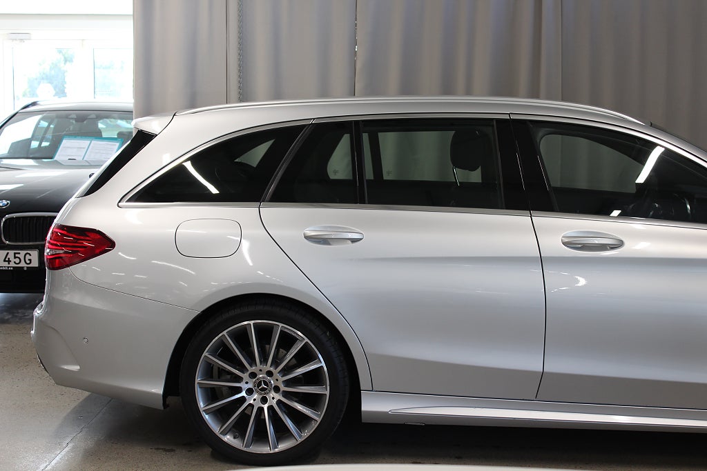 Mercedes-Benz C 300 de 9G-Tron AMG, Värmare, Burmester, 3,99% Ränta