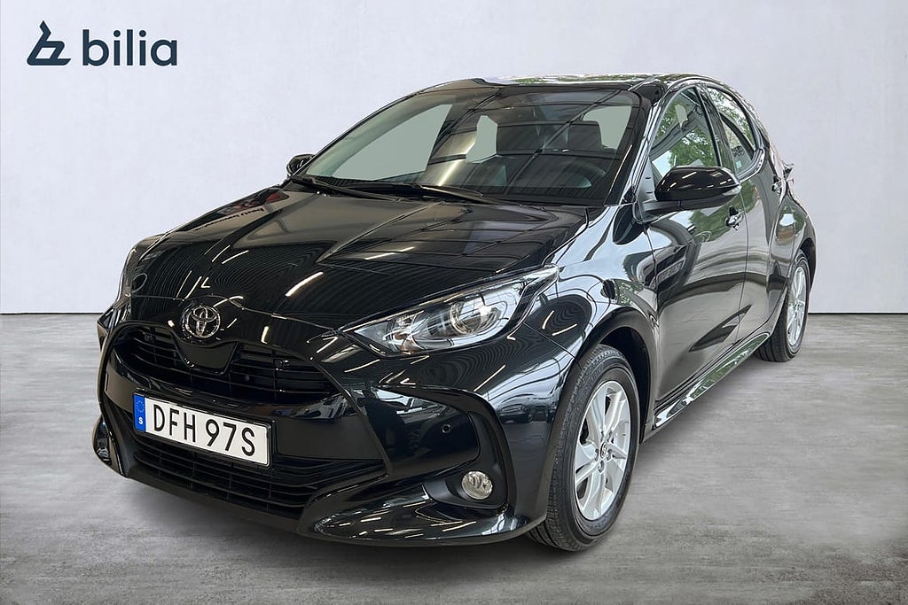 Toyota Yaris 1,5 HYBRID 115 5D ACTIVE KOMFORTPAKET OCH P-...