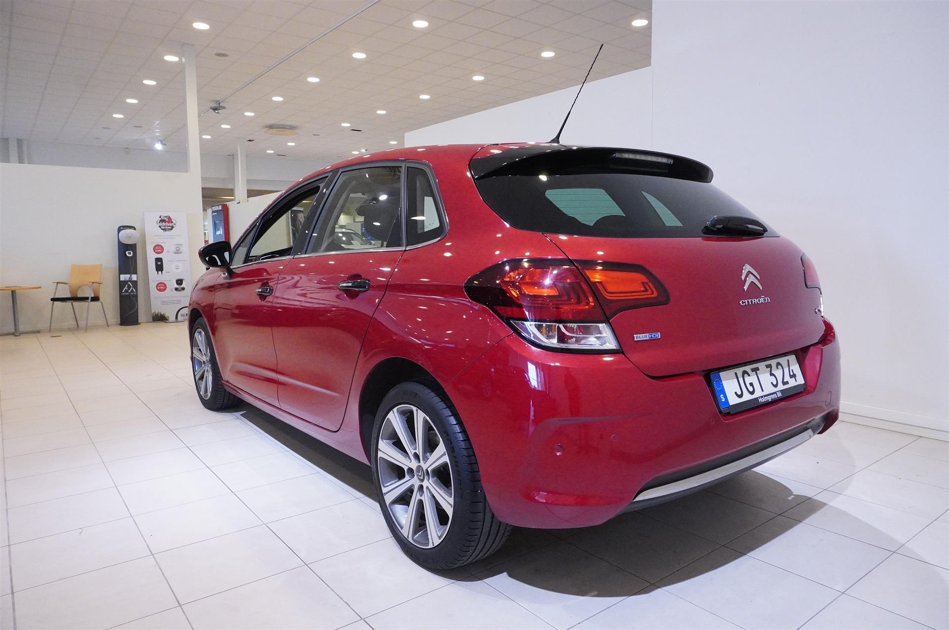 Citroen C4 1,6 BlueHDi 120hk 2015, kuva 7/10