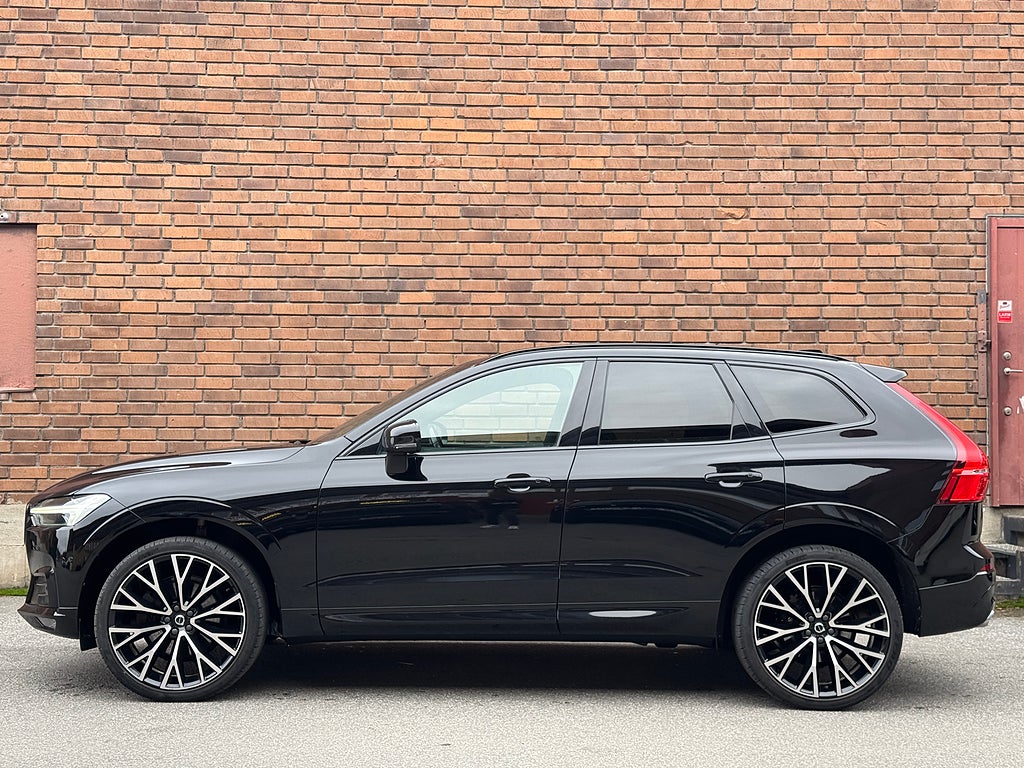 Volvo XC60 B4 AWD  R-Design H/K 22" Backkamera GPS Dragkrok