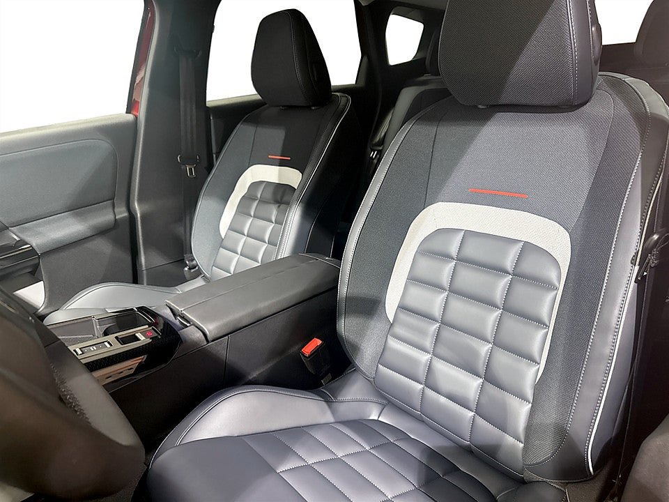 Bild på Citroën C5 Aircross MAX Electric 210hk