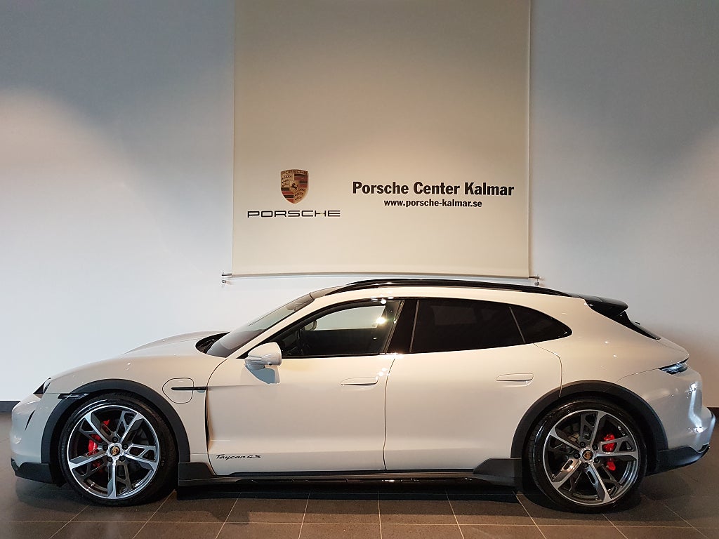 Porsche Taycan 4S Cross Turismo Porsche Approved Moms 1ägare