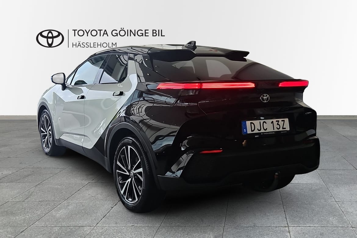 Toyota C-HR 2,0 LADD 2024, bild 2/10